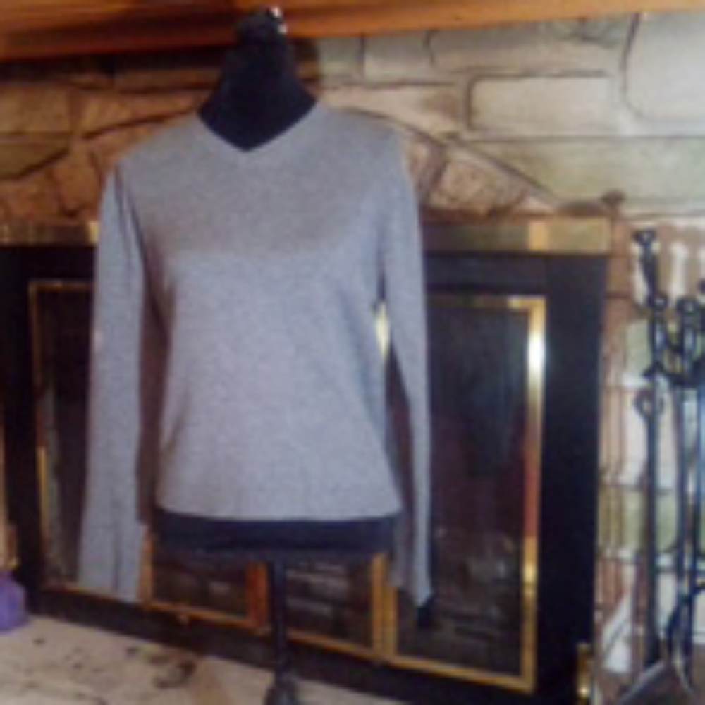 Parisian Signiture Cashmere Sweater